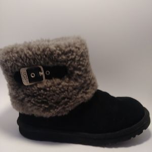 Ugg Ellee Sheepskin fur boots sz 5 fur trim boots